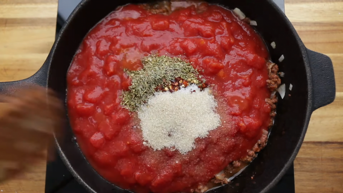 Combine Tomatoes and Seasonings