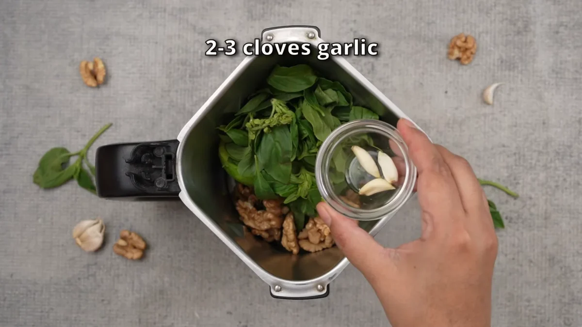 Prepare the Avocado Pesto