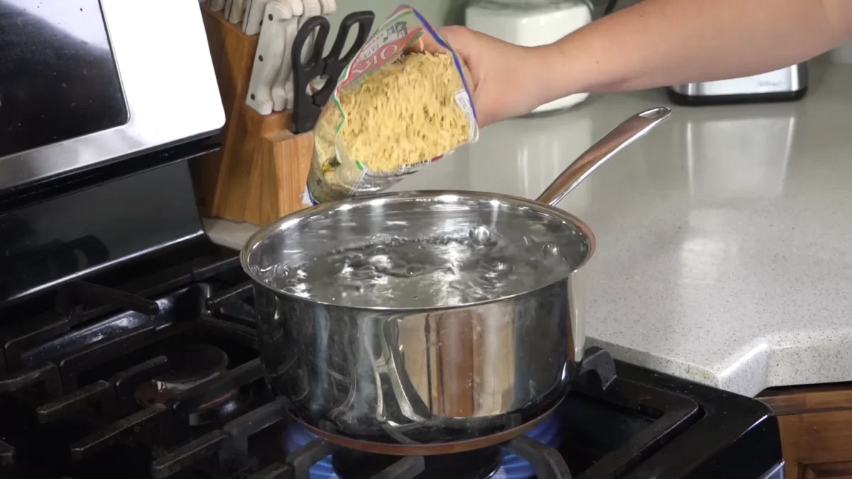 Summer Pasta Salad 4 Cook the Pasta