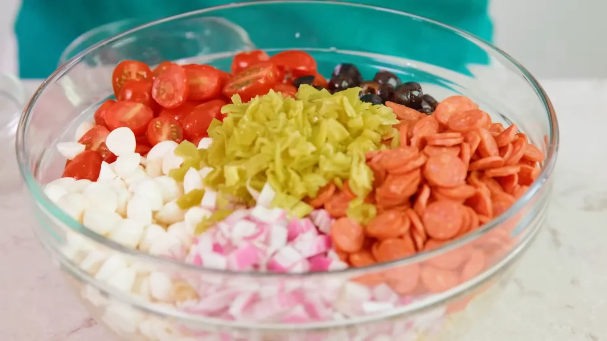 Italian Pasta Salad 9 Combine the Ingredients