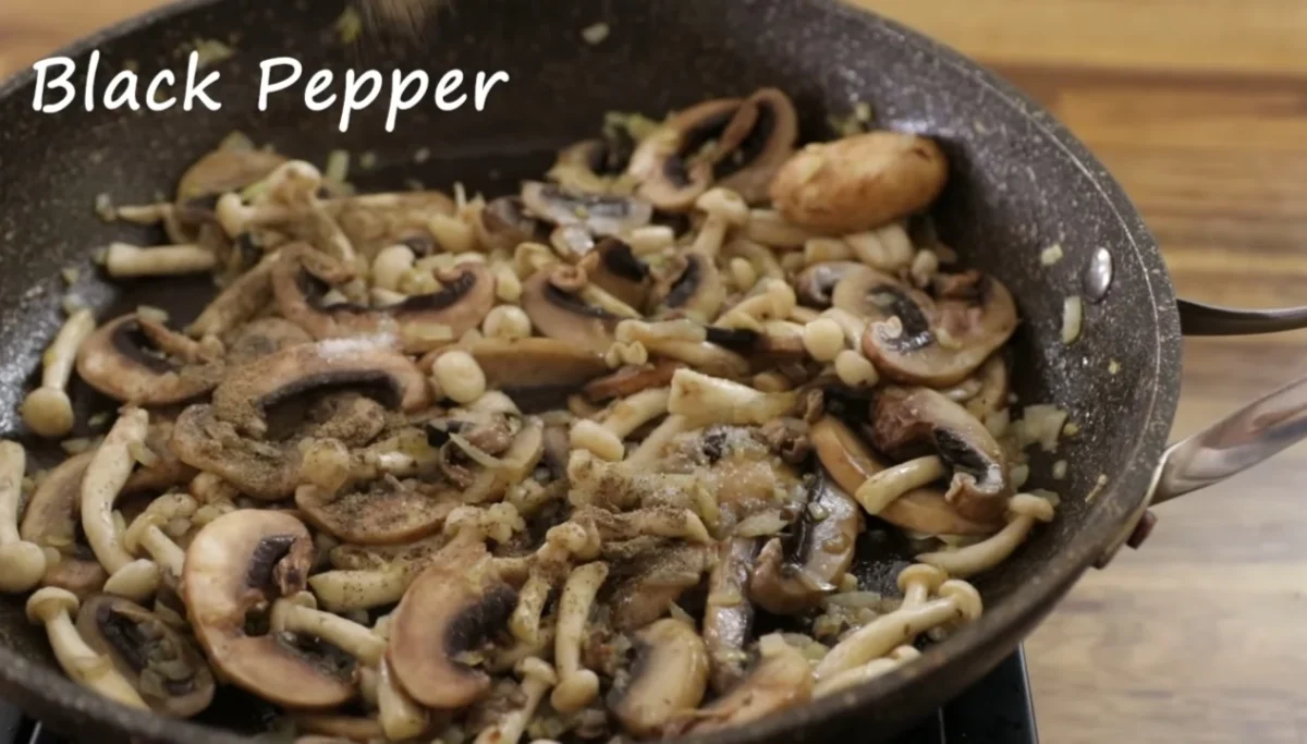 Mushroom Garlic Spaghetti 8 Sauté the Mushrooms