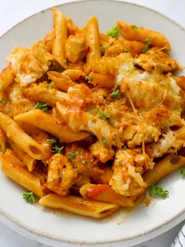 Slow Cooker Chicken Parmesan Pasta Recipe
